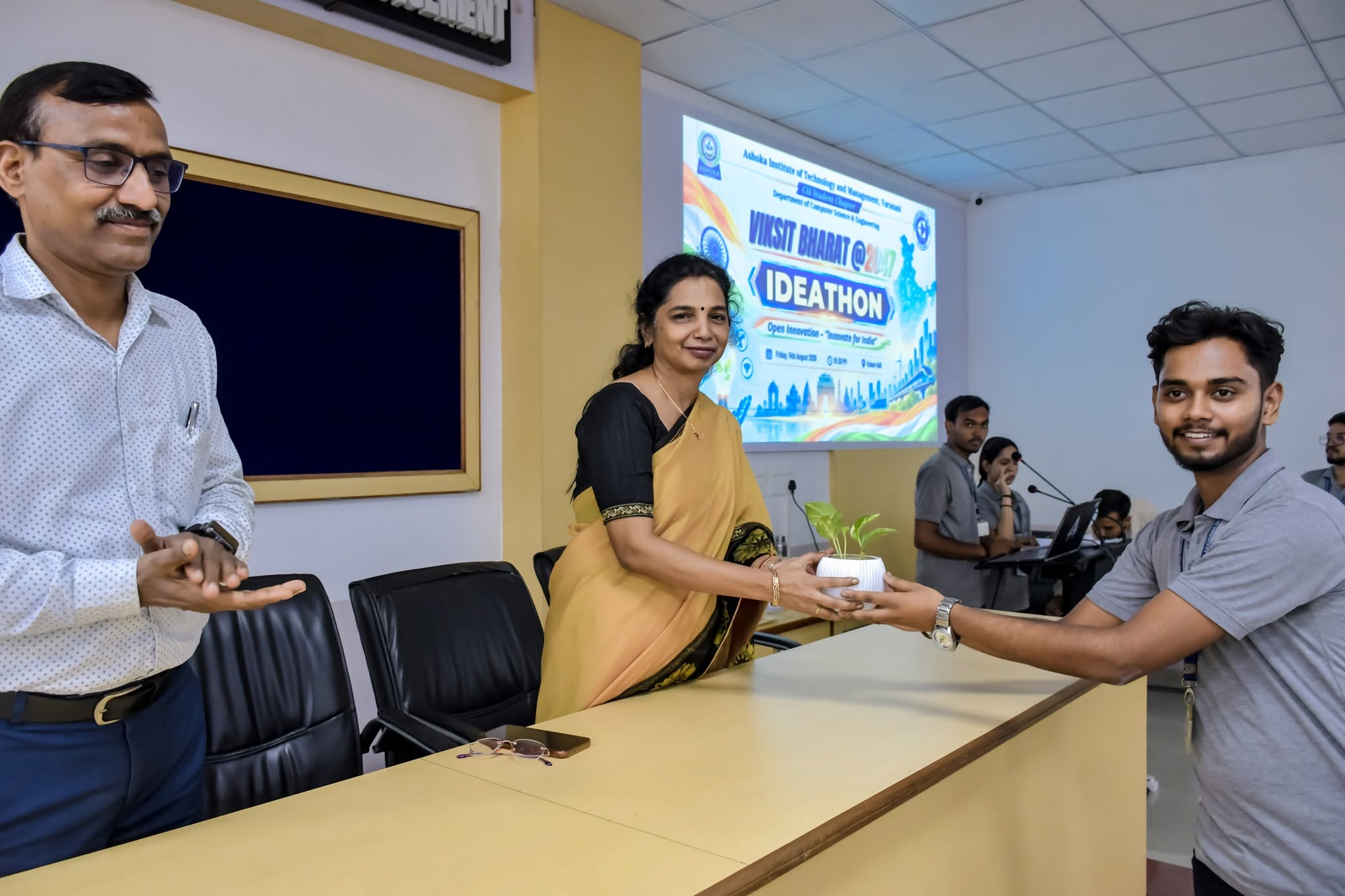 🌱📸 Celebrating Innovation & Environmental Awareness at Ashoka!